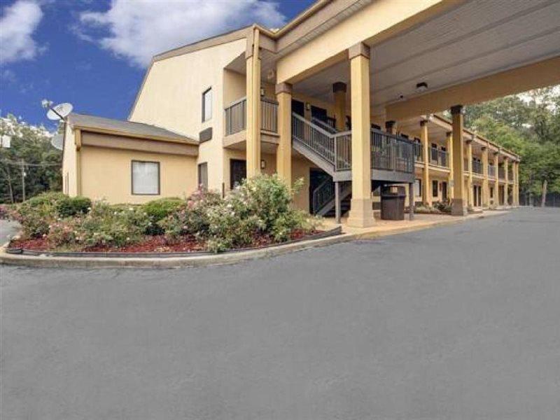 Americas Best Value Inn-Montezuma Exteriér fotografie