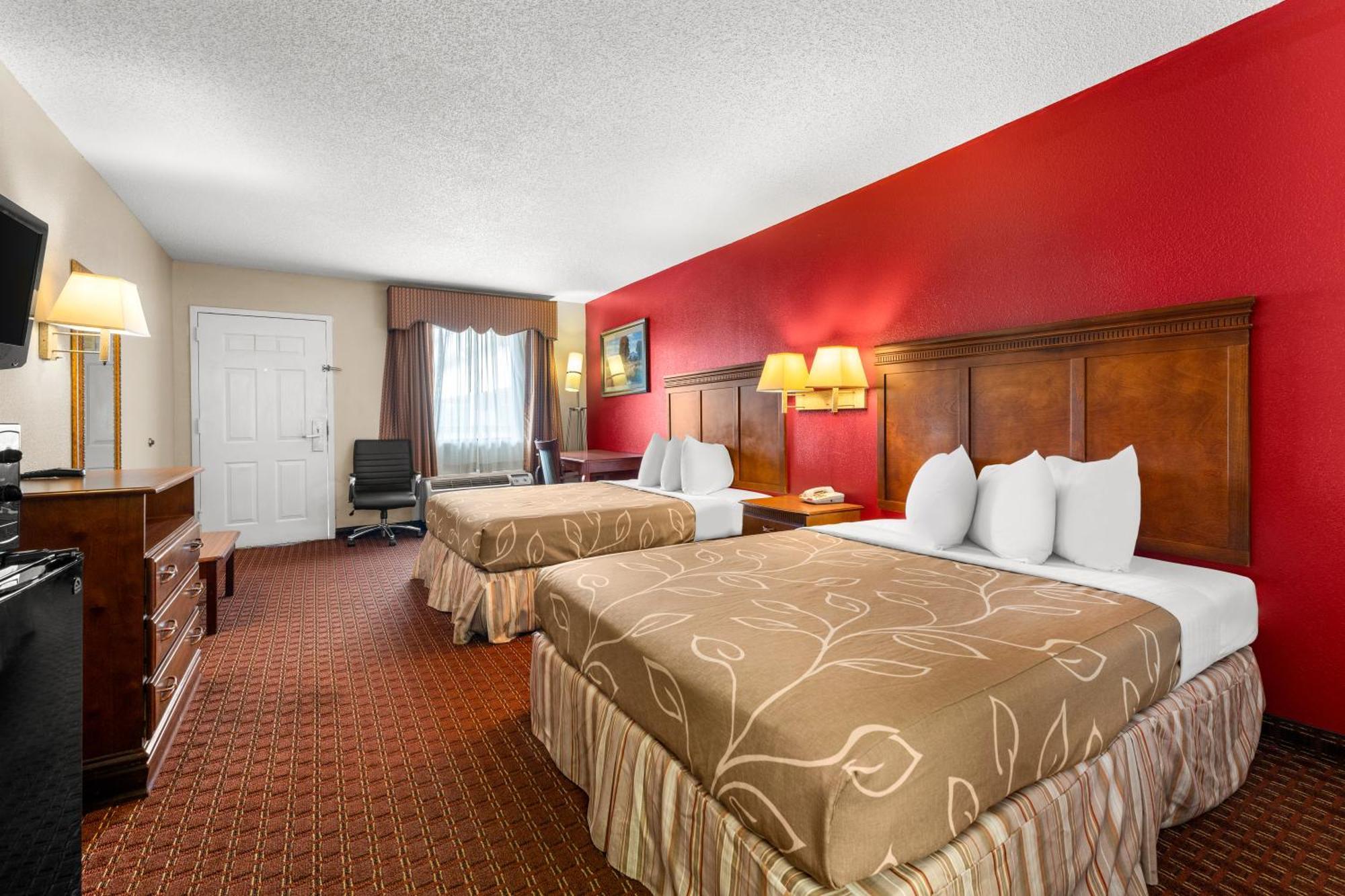 Americas Best Value Inn-Montezuma Exteriér fotografie