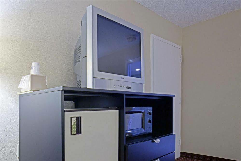 Americas Best Value Inn-Montezuma Exteriér fotografie